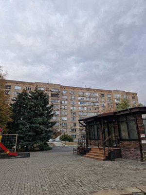 Продам трехкомнатную (3-комн.) квартиру, Морская ул, 68, Волгодонск г