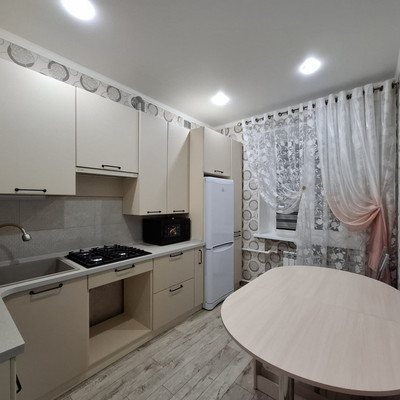 Продам двухкомнатную (2-комн.) квартиру, Советская ул, 4, Цимлянск г