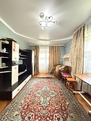 Продам однокомнатную (1-комн.) квартиру, Ашурова ул, 32, Нальчик г