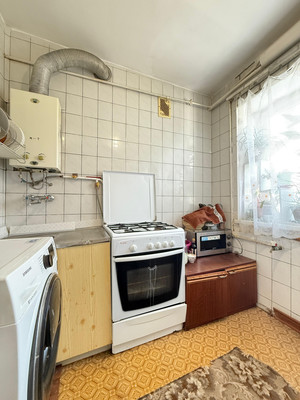 Продам однокомнатную (1-комн.) квартиру, Ашурова ул, 32, Нальчик г