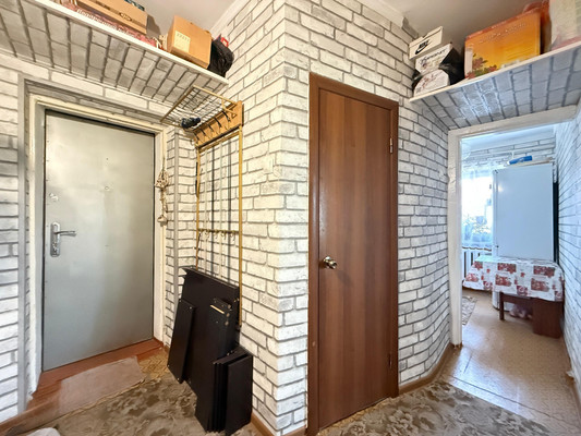 Продам однокомнатную (1-комн.) квартиру, Ашурова ул, 32, Нальчик г