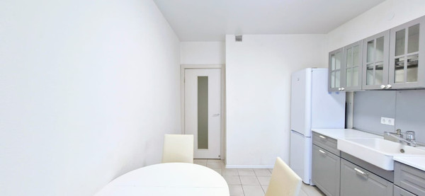 Сдам однокомнатную (1-комн.) квартиру, Новомосковская ул, 10к1, Москва г