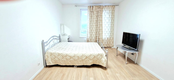 Сдам однокомнатную (1-комн.) квартиру, Новомосковская ул, 10к1, Москва г