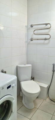 Сдам однокомнатную (1-комн.) квартиру, Новомосковская ул, 10к1, Москва г