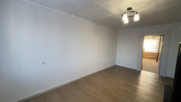 Продам трехкомнатную (3-комн.) квартиру, Ангарская (Батарейная тер.) ул, 9, Иркутск г