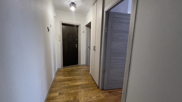 Продам трехкомнатную (3-комн.) квартиру, Ангарская (Батарейная тер.) ул, 9, Иркутск г