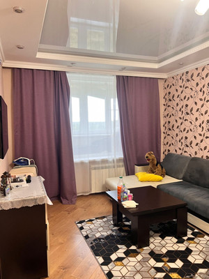 Продам однокомнатную (1-комн.) квартиру, 33к1, Горки-10 п