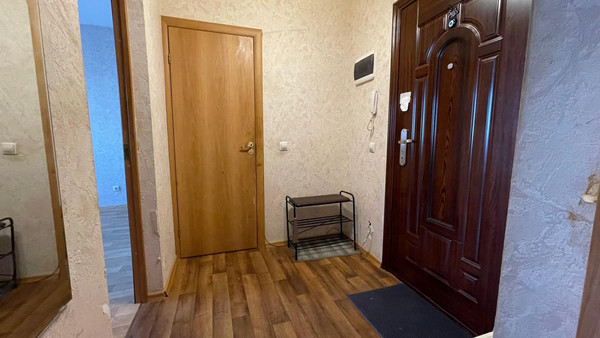 Продам однокомнатную (1-комн.) квартиру, Югорская ул, 11, Ханты-Мансийск г