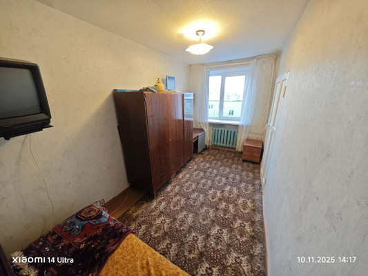 Продам двухкомнатную (2-комн.) квартиру, Полярные Зори ул, 7, Мурманск г