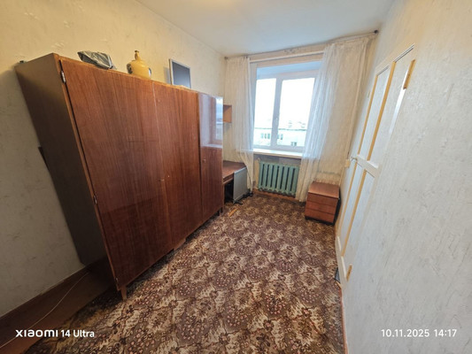 Продам двухкомнатную (2-комн.) квартиру, Полярные Зори ул, 7, Мурманск г