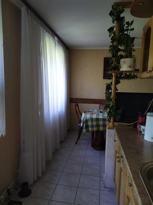 Продам трехкомнатную (3-комн.) квартиру, Памяти павших в Афганистане ул, 31, Калининград г