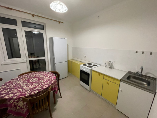 Сдам двухкомнатную (2-комн.) квартиру, Константина Федина ул, 5, Москва г