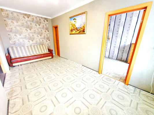 Продам двухкомнатную (2-комн.) квартиру, Профсоюзов ул, 32, Красноярск г