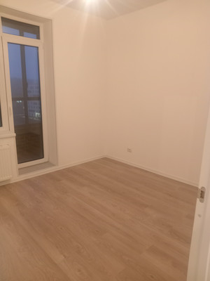 Сдам однокомнатную (1-комн.) квартиру, Садовая ул, 77к581, Песочный п