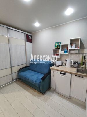 Продам однокомнатную (1-комн.) квартиру, Воронцовский б-р, 17, Мурино п