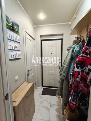 Продам однокомнатную (1-комн.) квартиру, Воронцовский б-р, 17, Мурино п