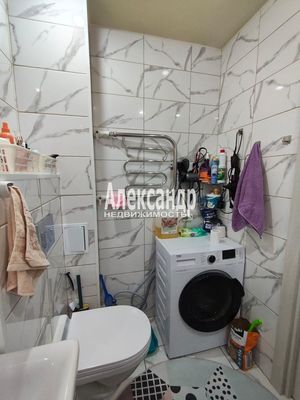 Продам однокомнатную (1-комн.) квартиру, Воронцовский б-р, 17, Мурино п