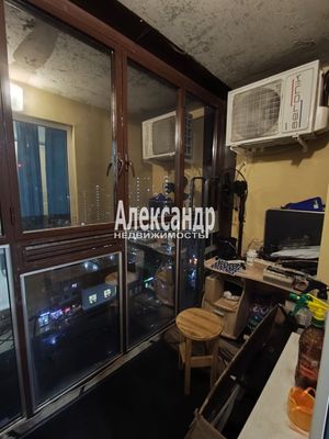 Продам однокомнатную (1-комн.) квартиру, Воронцовский б-р, 17, Мурино п