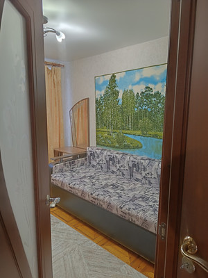 Продам трехкомнатную (3-комн.) квартиру, Трамвайный пр-кт, 13Ак1, Санкт-Петербург г