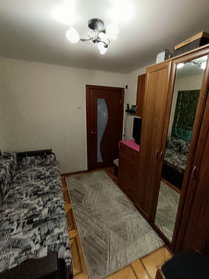 Продам трехкомнатную (3-комн.) квартиру, Трамвайный пр-кт, 13Ак1, Санкт-Петербург г