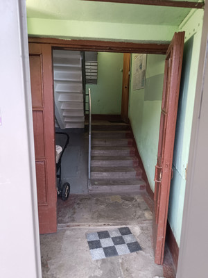 Продам трехкомнатную (3-комн.) квартиру, Трамвайный пр-кт, 13Ак1, Санкт-Петербург г