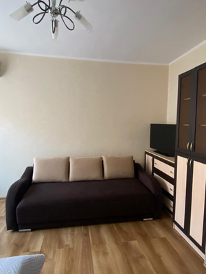 Продам двухкомнатную (2-комн.) квартиру, Кати Соловьяновой ул, 120, Анапа г