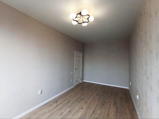 Продам трехкомнатную (3-комн.) квартиру, Воронежская ул, 47/11, Краснодар г