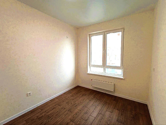 Продам трехкомнатную (3-комн.) квартиру, Воронежская ул, 47/11, Краснодар г