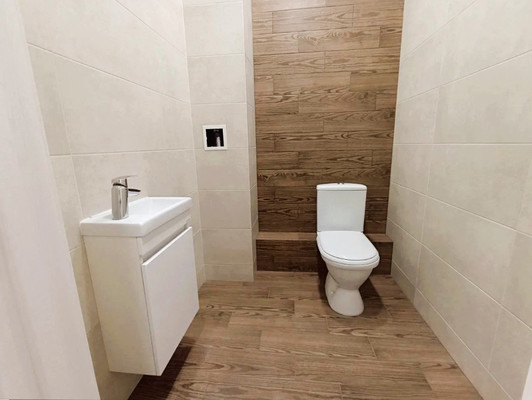 Продам трехкомнатную (3-комн.) квартиру, Воронежская ул, 47/11, Краснодар г