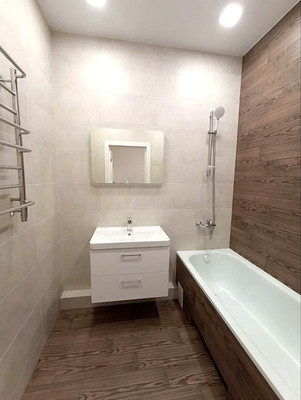 Продам трехкомнатную (3-комн.) квартиру, Воронежская ул, 47/11, Краснодар г