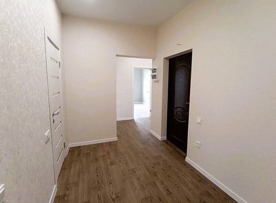 Продам трехкомнатную (3-комн.) квартиру, Воронежская ул, 47/11, Краснодар г