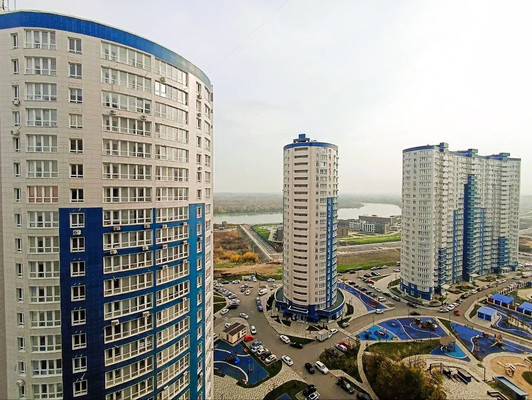 Продам трехкомнатную (3-комн.) квартиру, Воронежская ул, 47/11, Краснодар г