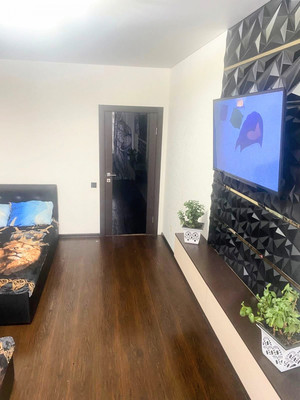 Продам двухкомнатную (2-комн.) квартиру, Радужная ул, 6к1, Видное г