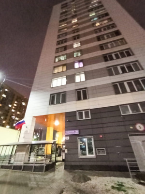 Продам двухкомнатную (2-комн.) квартиру, Радужная ул, 6к1, Видное г