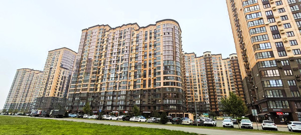 Продам однокомнатную (1-комн.) квартиру, им. Григория Булгакова ул, 16, Краснодар г