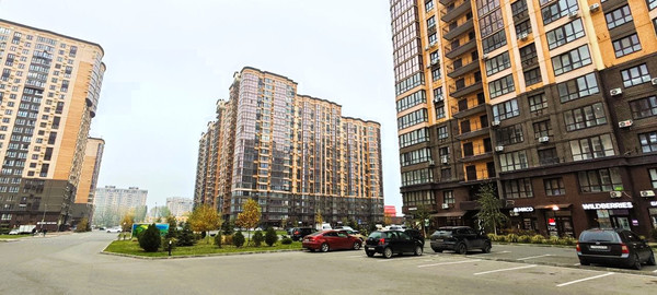 Продам однокомнатную (1-комн.) квартиру, им. Григория Булгакова ул, 16, Краснодар г