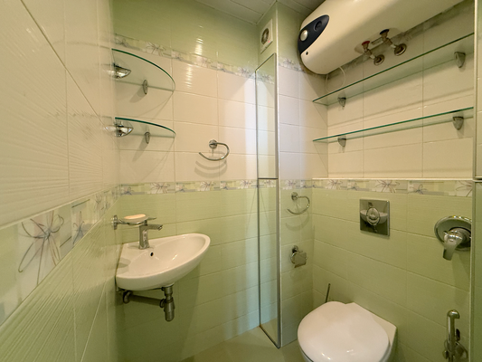 Продам трехкомнатную (3-комн.) квартиру, Деловая ул, 22 кор.2, Нижний Новгород г