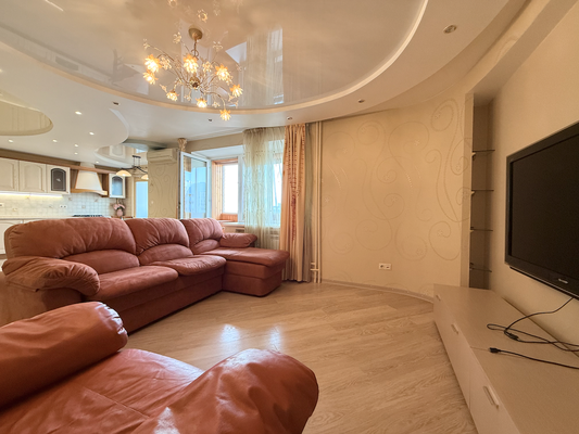 Продам трехкомнатную (3-комн.) квартиру, Деловая ул, 22 кор.2, Нижний Новгород г