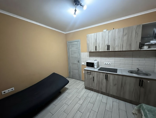 Продам однокомнатную (1-комн.) квартиру, Высотная ул, 3к1, Домодедово с