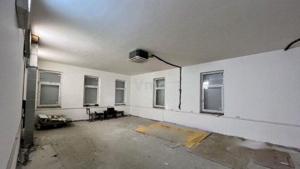 Продам коммерческое помещение 328 м2, Лефортовский Вал ул, 15/3 2, Москва г