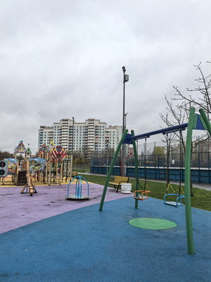 Продам двухкомнатную (2-комн.) квартиру, Маршала Савицкого ул, 16, Москва г