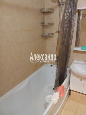 Продам однокомнатную (1-комн.) квартиру, Дальневосточный пр-кт, 25к1, Санкт-Петербург г