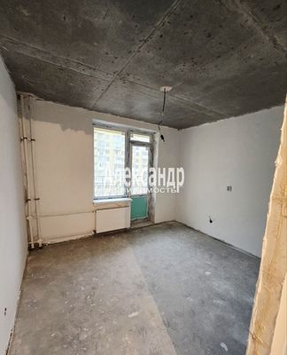 Продам однокомнатную (1-комн.) квартиру, Пушкинская ул, 23, Шушары п