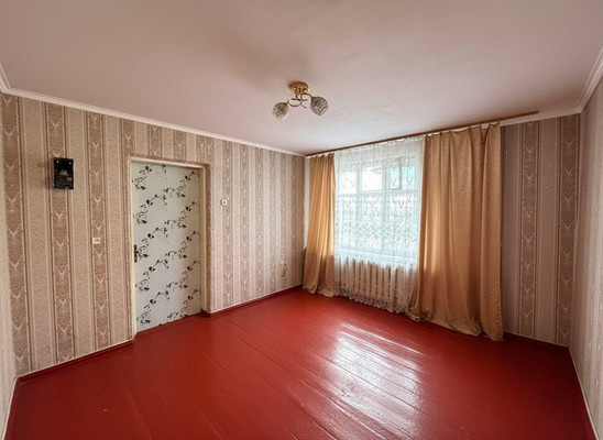 Продам трехкомнатную (3-комн.) квартиру, Калинина ул, 262, Нальчик г