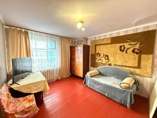 Продам трехкомнатную (3-комн.) квартиру, Калинина ул, 262, Нальчик г