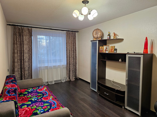 Продам однокомнатную (1-комн.) квартиру, Парковая ул, 3, Костомукша г