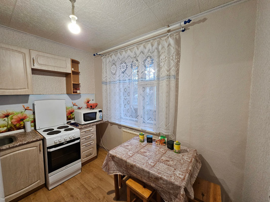 Продам однокомнатную (1-комн.) квартиру, Парковая ул, 3, Костомукша г