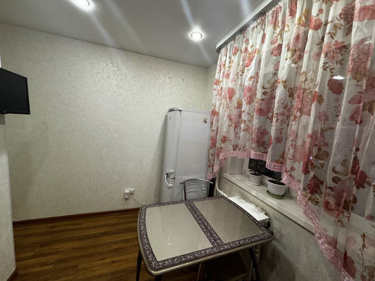 Продам однокомнатную (1-комн.) квартиру, Внуковский мкр, 10, Дмитров г