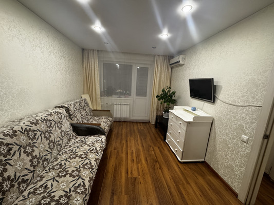 Продам однокомнатную (1-комн.) квартиру, Внуковский мкр, 10, Дмитров г