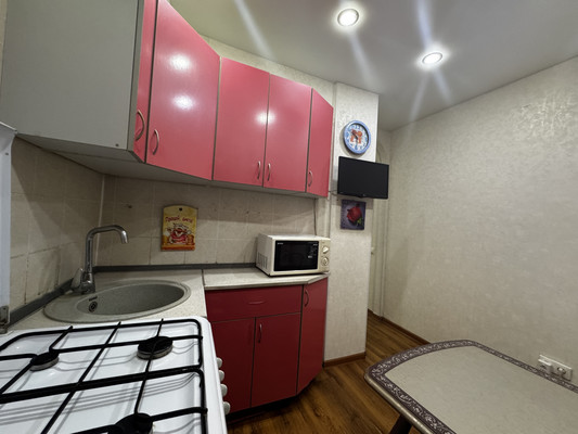 Продам однокомнатную (1-комн.) квартиру, Внуковский мкр, 10, Дмитров г